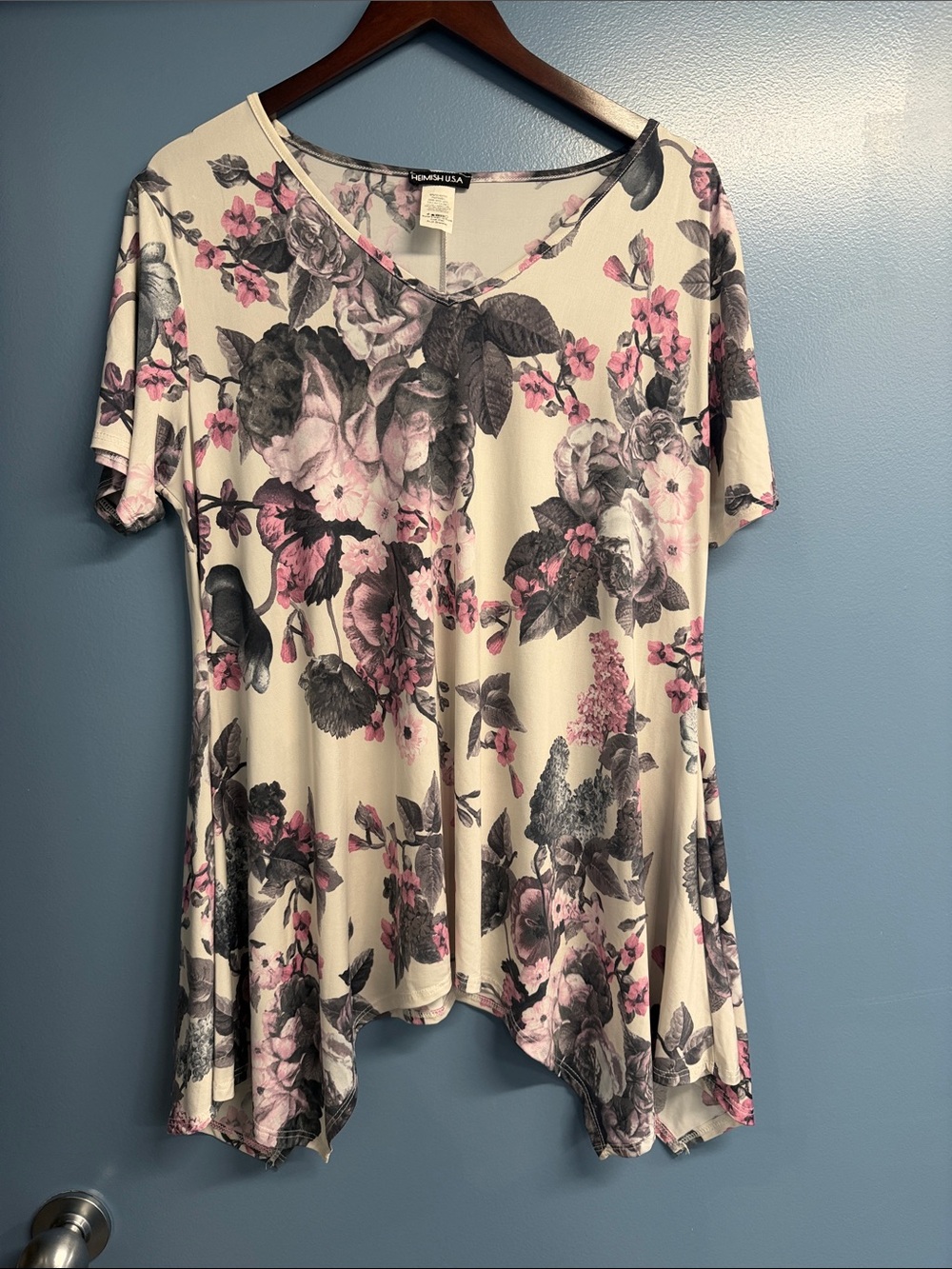 Floral V-Neck Swing Tunic in Cream with Pink and Gray Blooms
